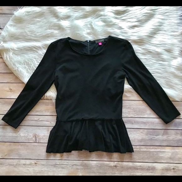 Vince Camuto Tops - 🛍FINAL SALE! No offers. Vince Camuto Black Ruffle Top